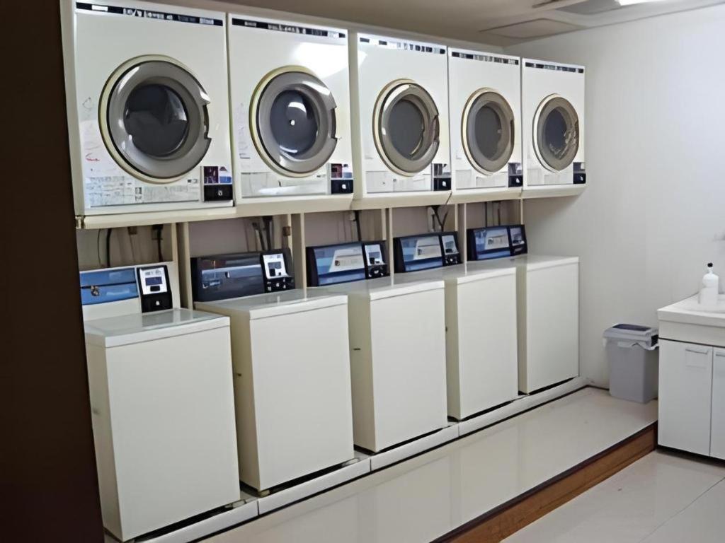 Tokyo Business Hotel Eksteriør billede